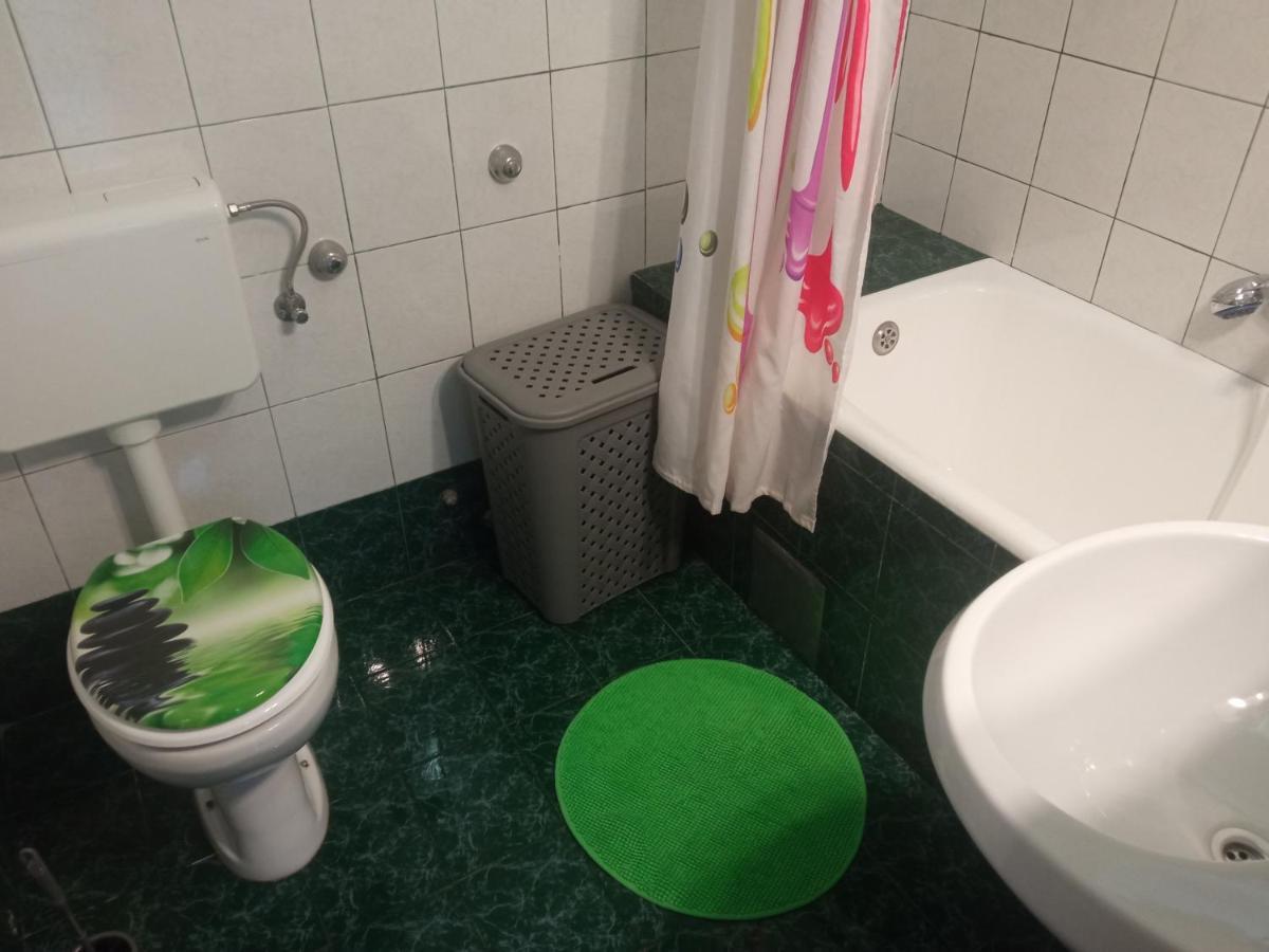 Guesthouse Gasho Rijeka Phòng bức ảnh